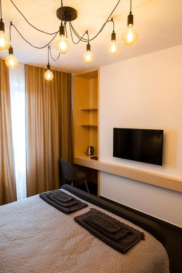 Vigeo Lounge B&B Coffee Bojnice Bagian luar foto