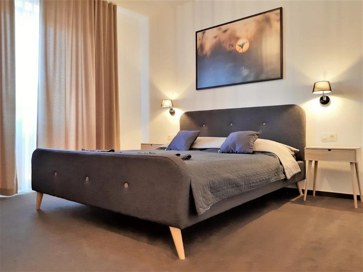 Vigeo Lounge B&B Coffee Bojnice Bagian luar foto
