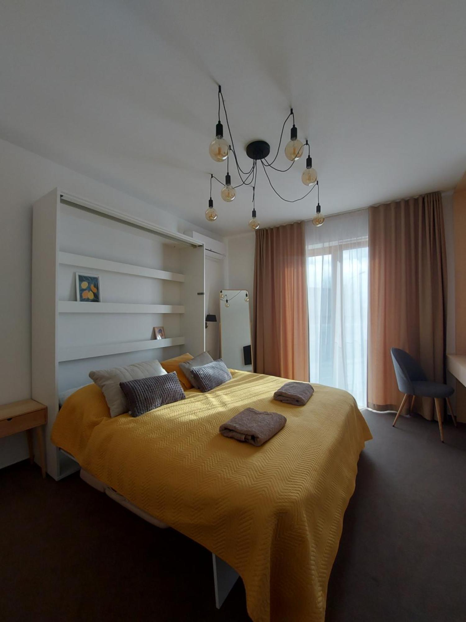 Vigeo Lounge B&B Coffee Bojnice Bagian luar foto